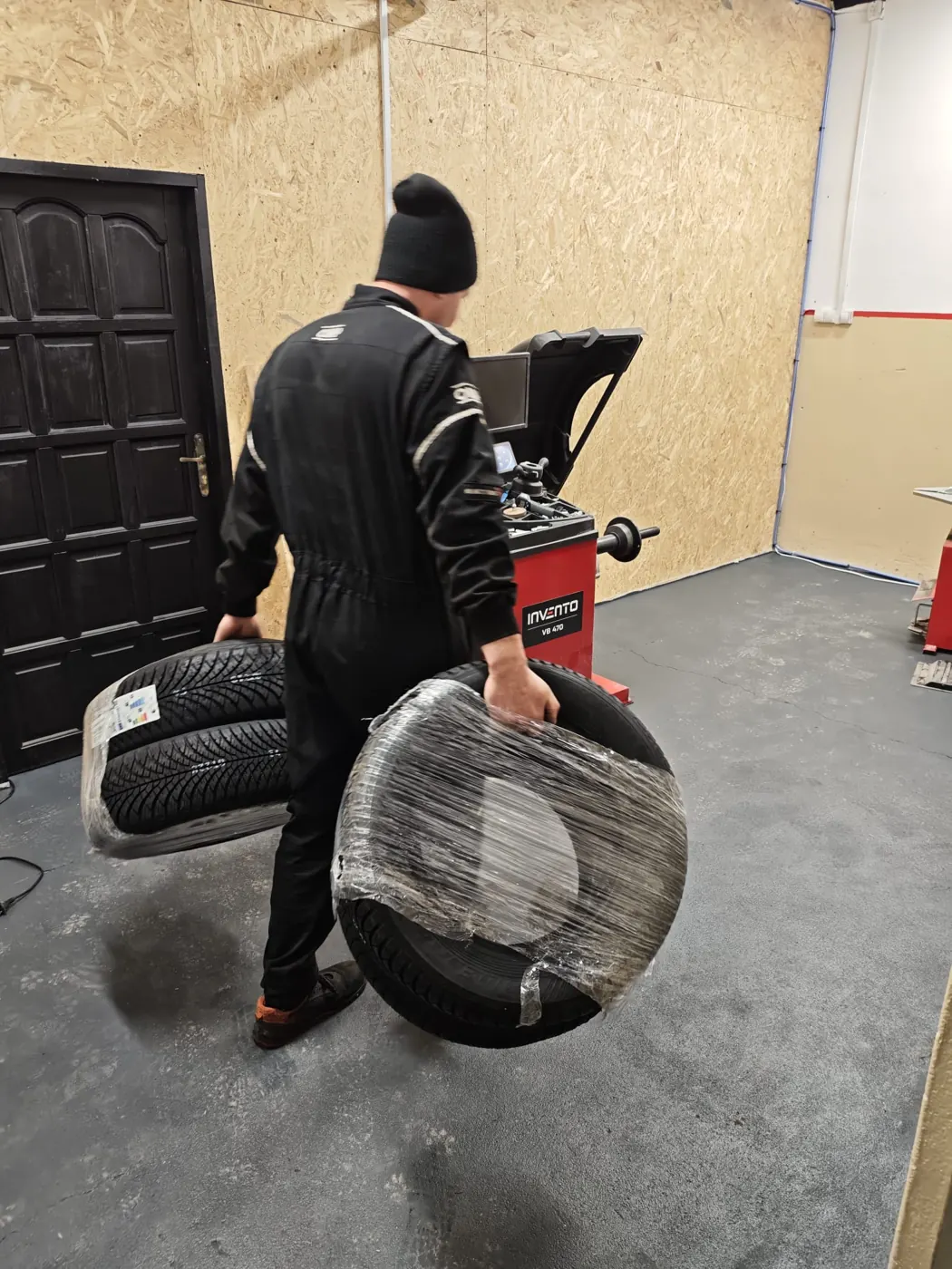 Wymiana opon w Malina Garage, Pobiedziska